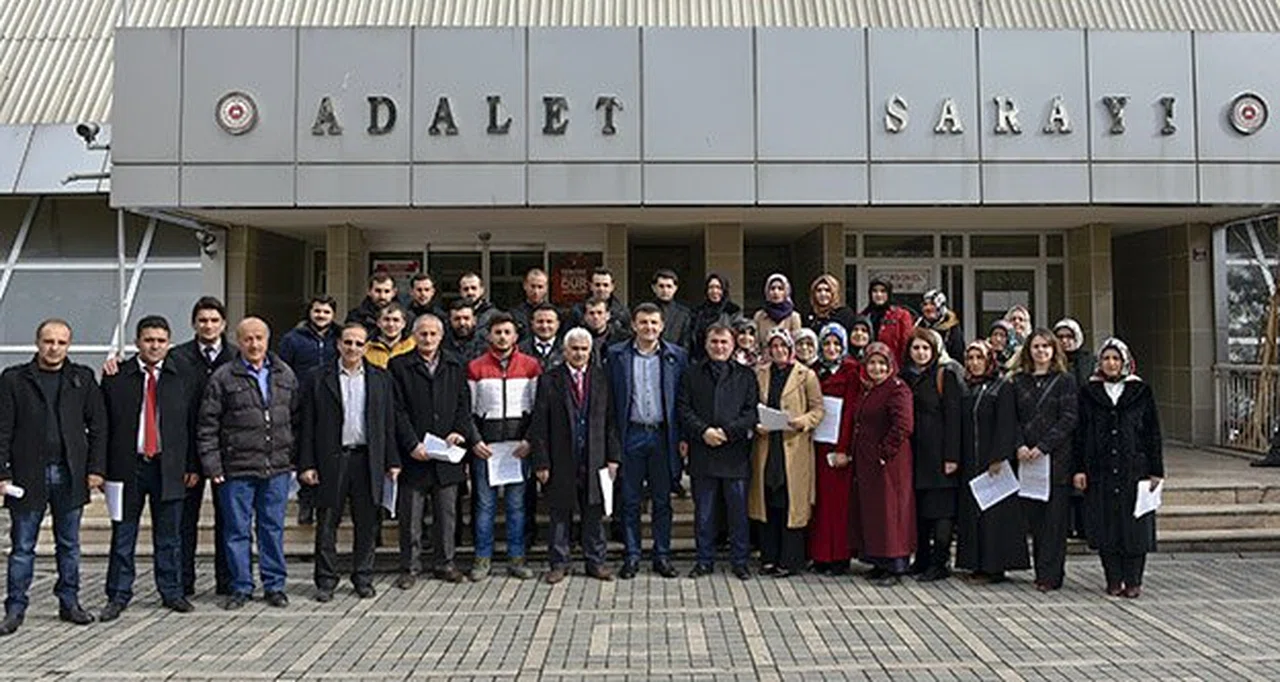 AK Parti'den Kılıçdaroğlu'na suç duyurusu