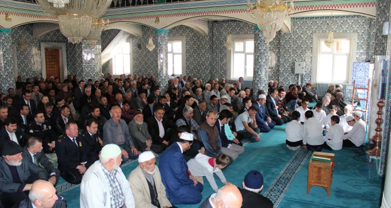 Şiran’da şehit polisler için mevlid okutuldu