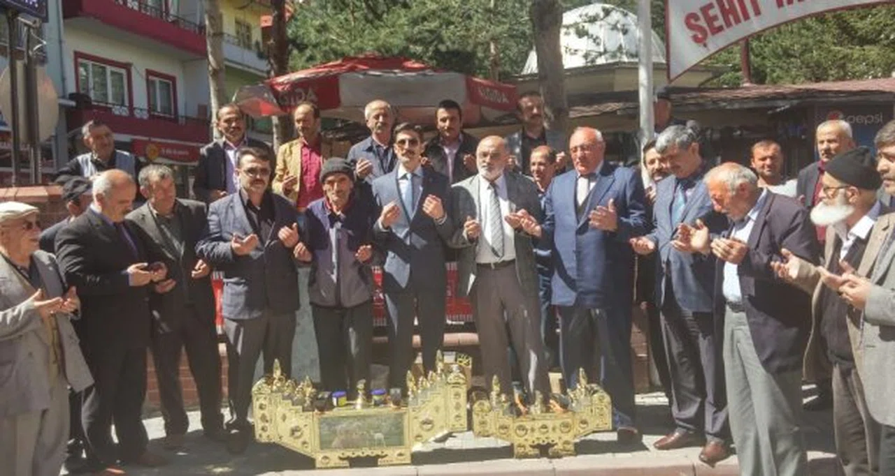 Torul Kaymakamlığından boya sandığı jesti