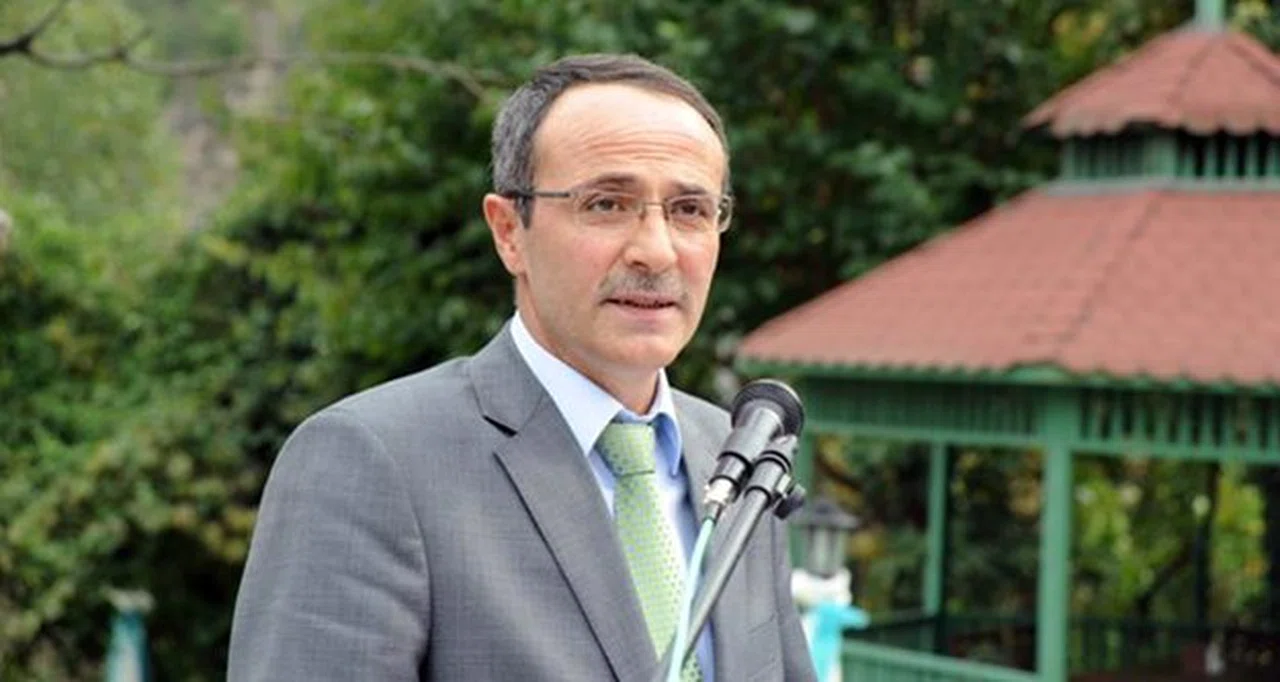 Ateş göreve başladı