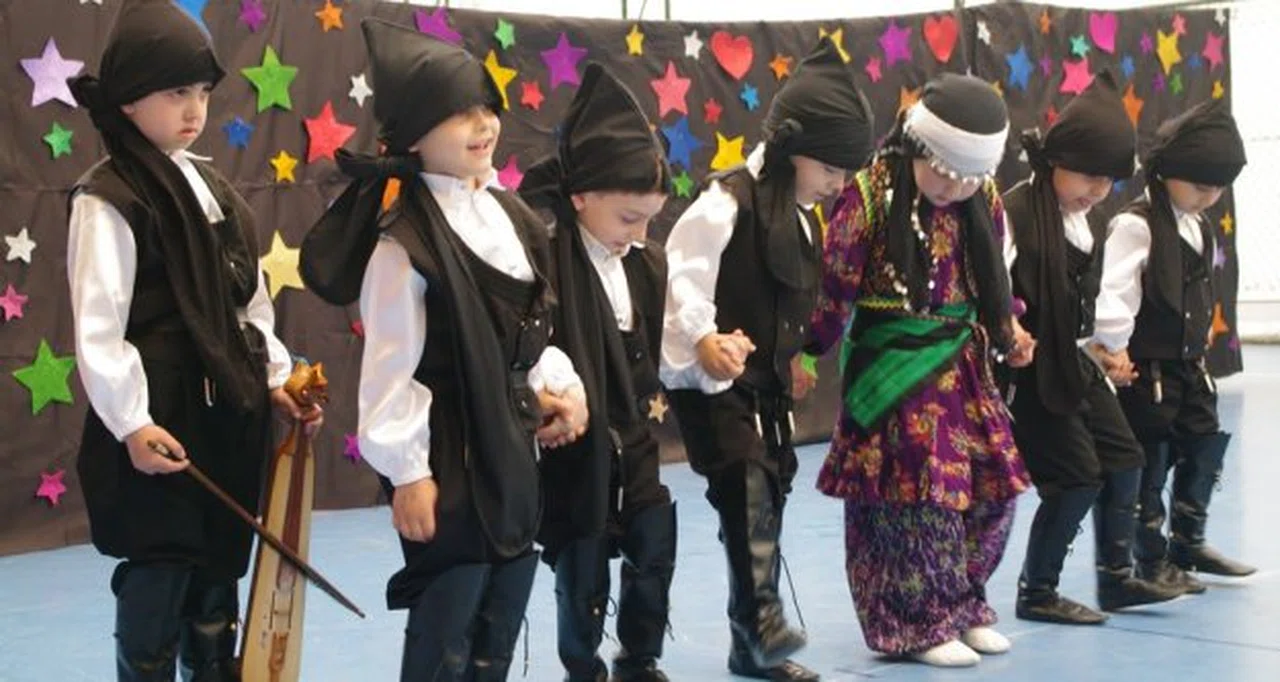 Nesrin Halit Zarbun’da okul öncesi şenliği ve mezuniyet töreni