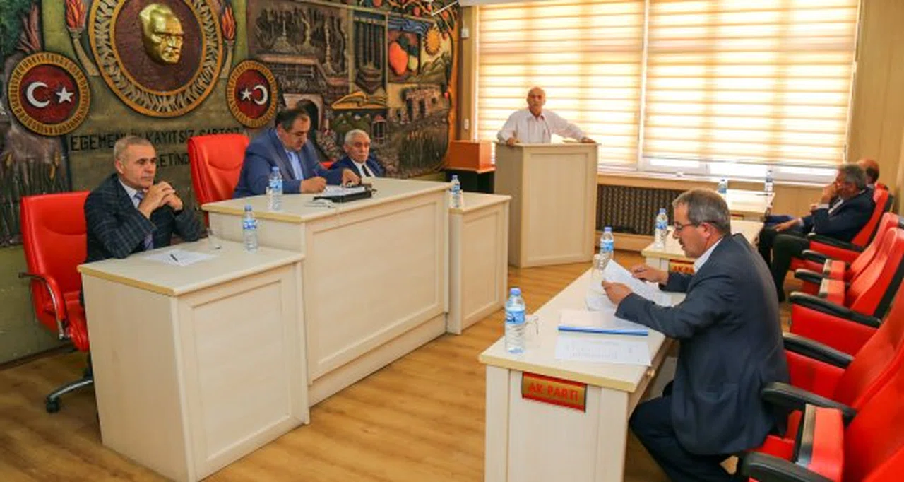 Muhtarlar Derneği Gümüş Otel’in satışı konusundaki görüşünü aktardı