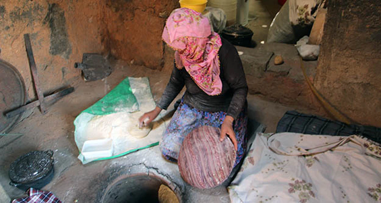 Lezzetli bir gelenek: Tandır ekmeği