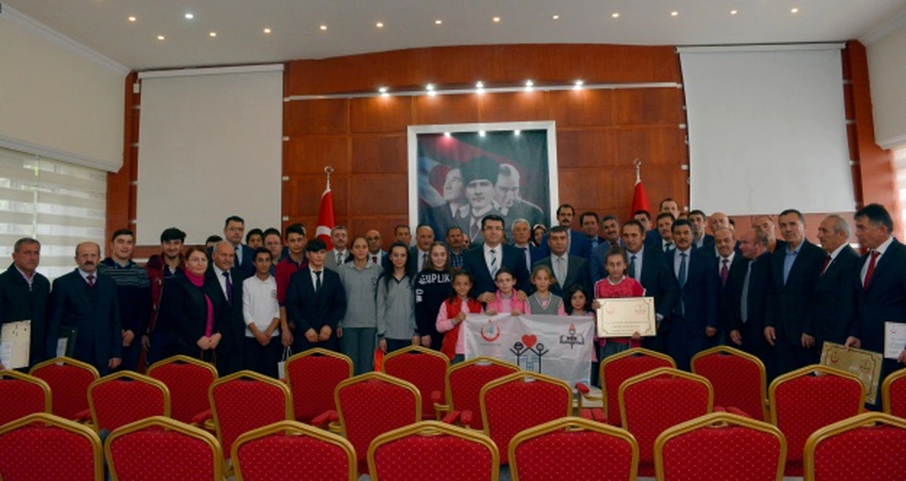 Gümüşhane’de 45 okul Beyaz Bayrak aldı
