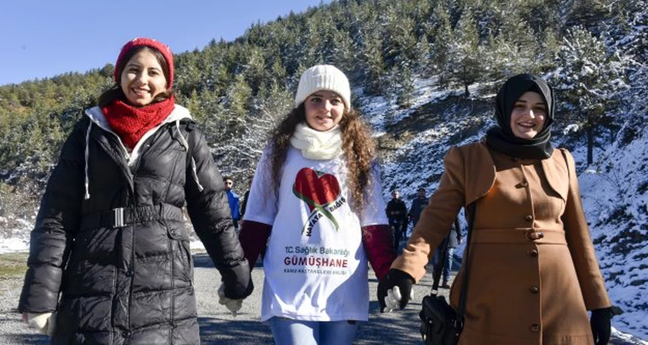 Organ bağışına doğa yürüyüşü ile dikkat çektiler