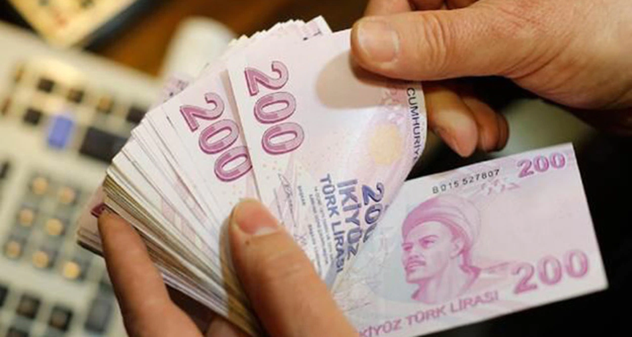 30 yıldan fazla çalışan memurların ikramiyeleri ödenmeye başlandı