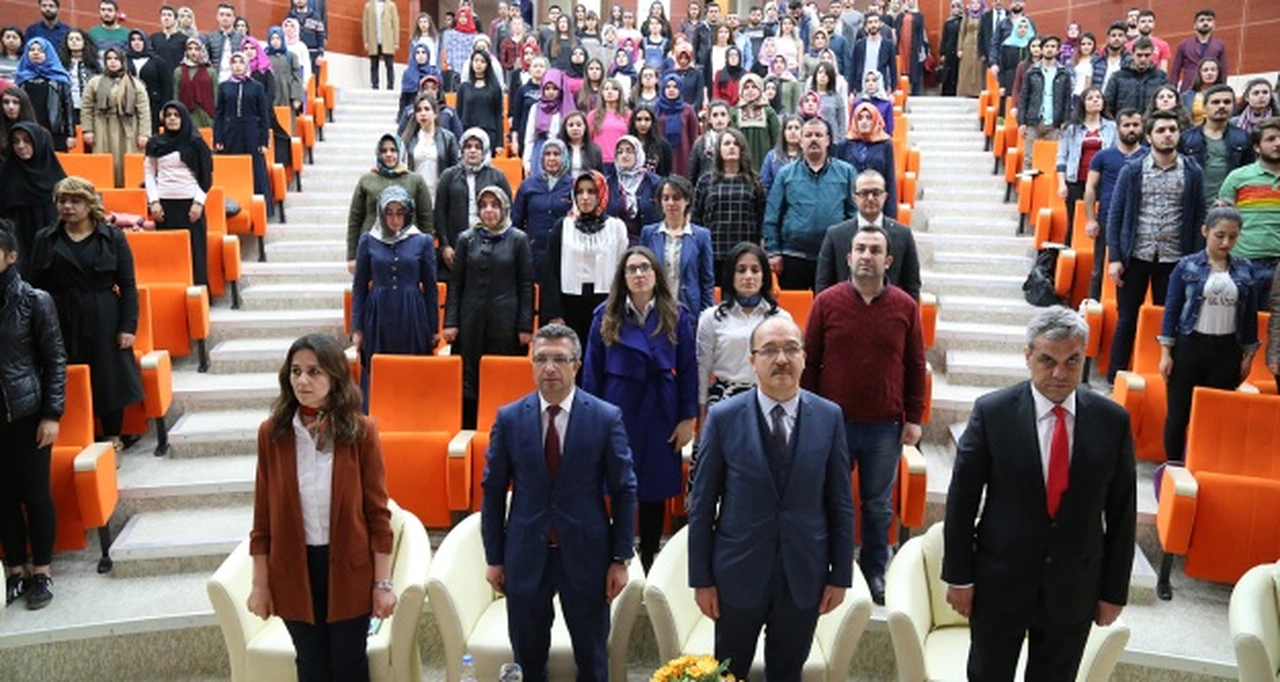 GÜ'de 8 Mart Dünya Kadınlar Günü Kutlandı