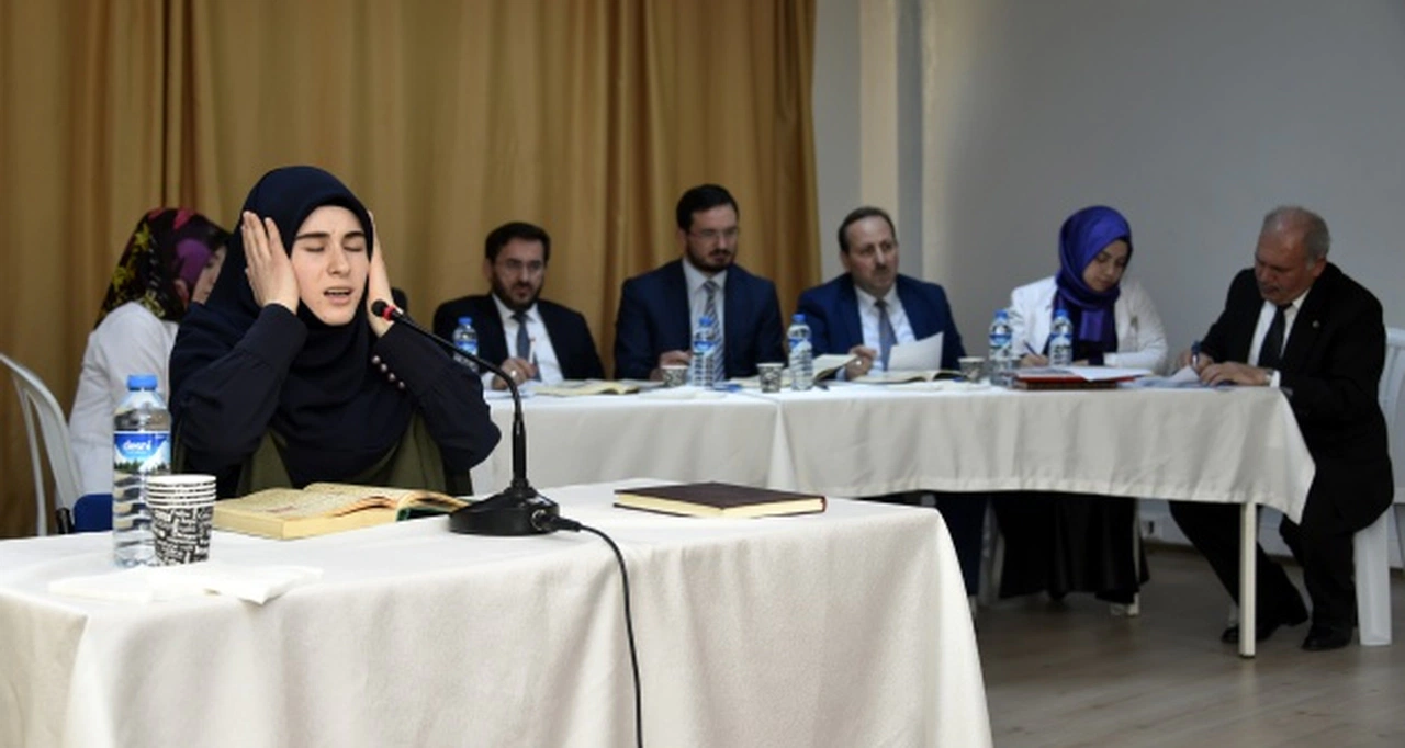 Gümüşhane’de Genç Nida Kur’an okuma yarışması düzenlendi