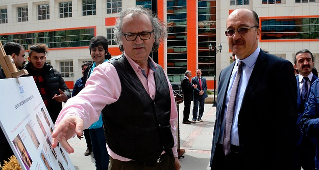 Turizm ve Barış temalı sergi