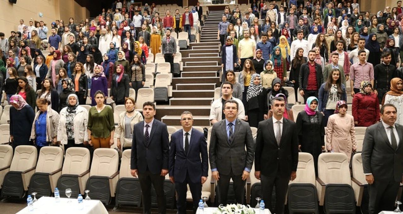 GÜ'de Doğum öncesi ve sonrası bakım yönetimi paneli yapıldı