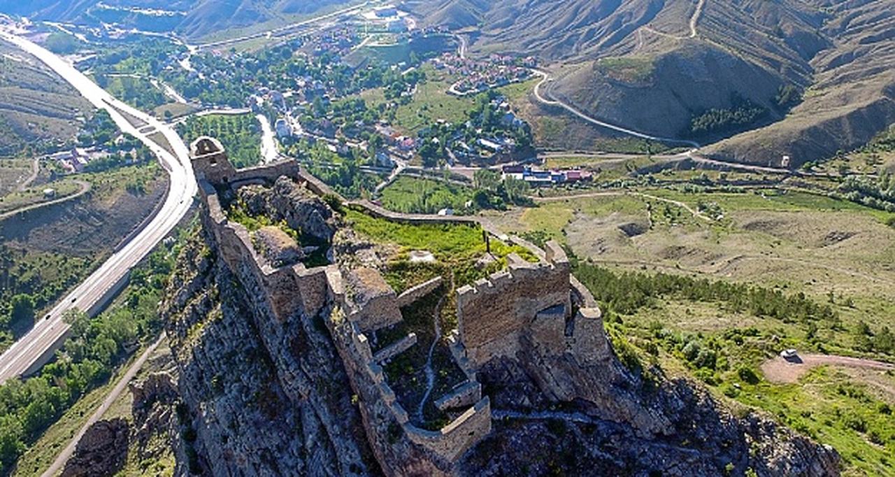 Keçikale ihtişamıyla göz kamaştırıyor