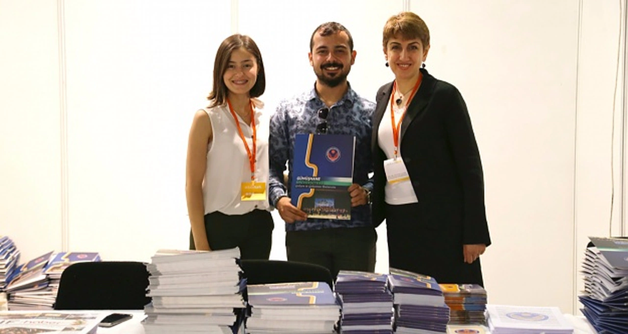 Gümüşhane Üniversitesi Educaturk Tercih Fuarı’nda Öğrencilerle buluştu