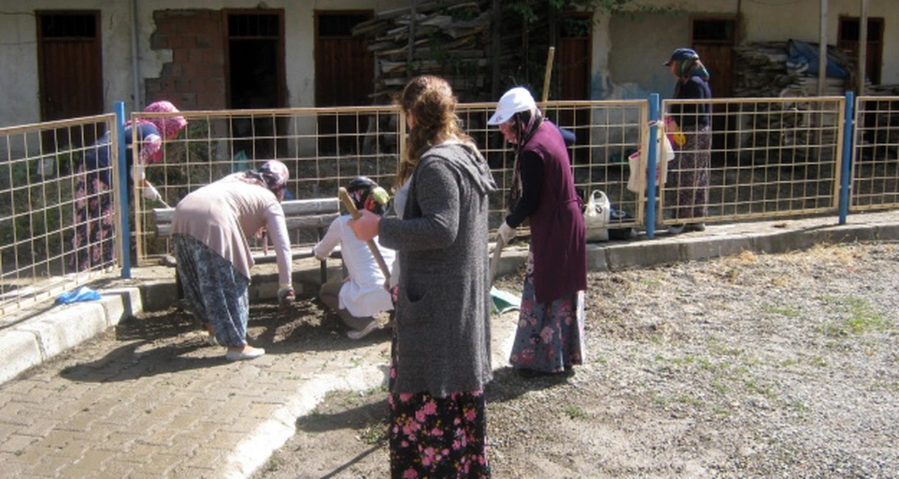 Torul’un mahallelerine "Kadın Eli" Değiyor