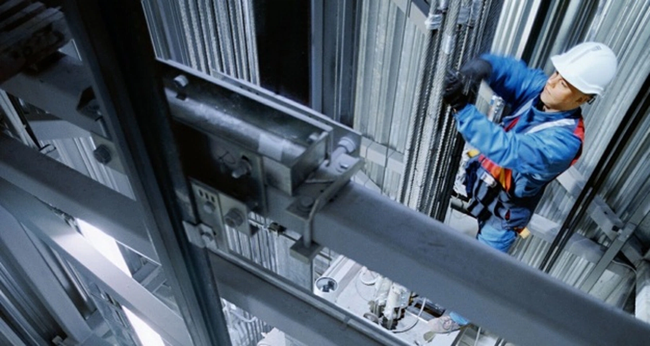 Asansör bulunan bina sorumlularının dikkatine!