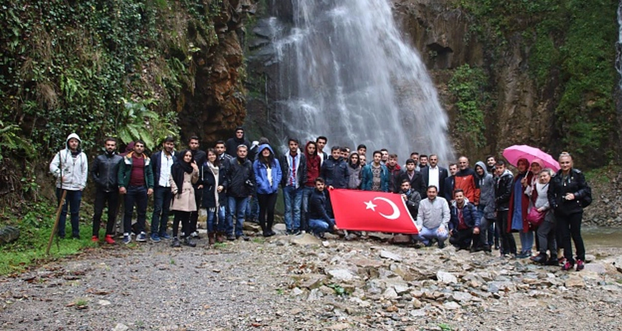 Üniversite öğrencileri korunan alanları gezdi