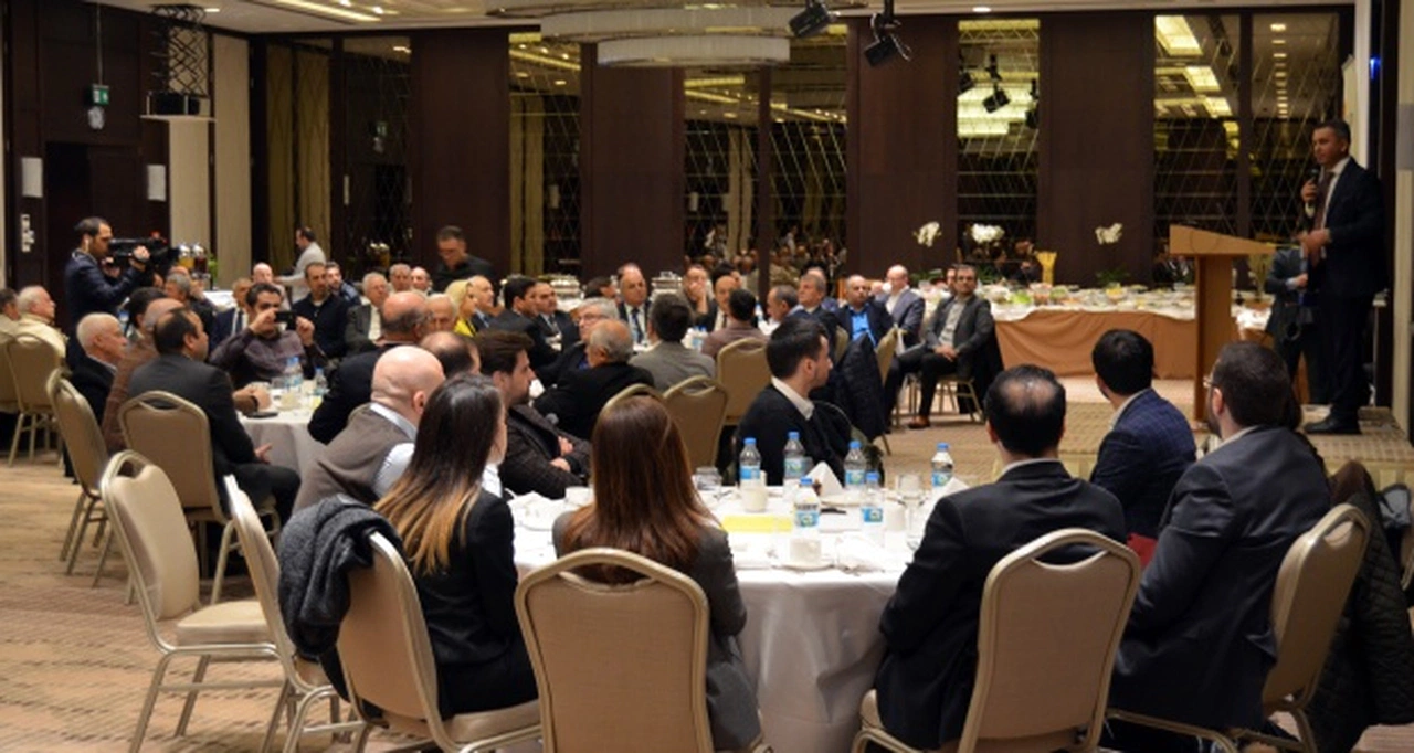 İstanbul'da dev iş dünyası-üniversite buluşması