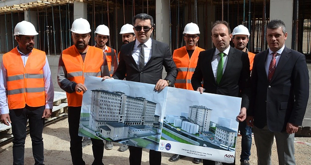 Gümüşhane’de bin 300 kişilik kız yurdu inşaatı devam ediyor