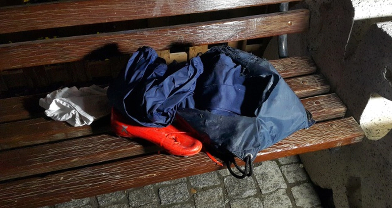 Gümüşhane’de şüpheli çantadan eşofman ve krampon çıktı