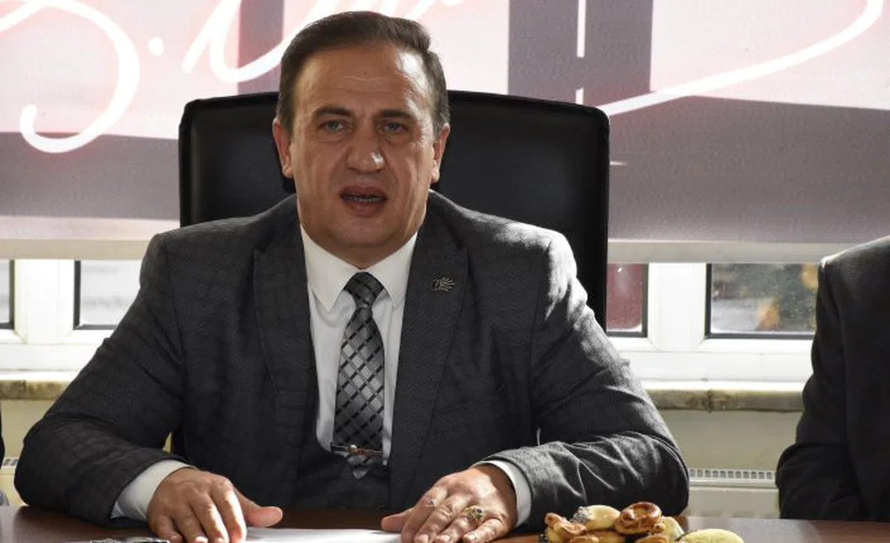 CHP’nin ilk aday adayı İl Başkanı Bedri Ağaç oldu