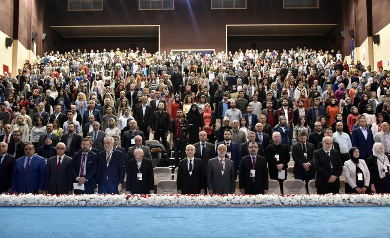 Gümüşhane’de 1.Uluslararası Bir Bilge Bir Ülke Sempozyumu başladı