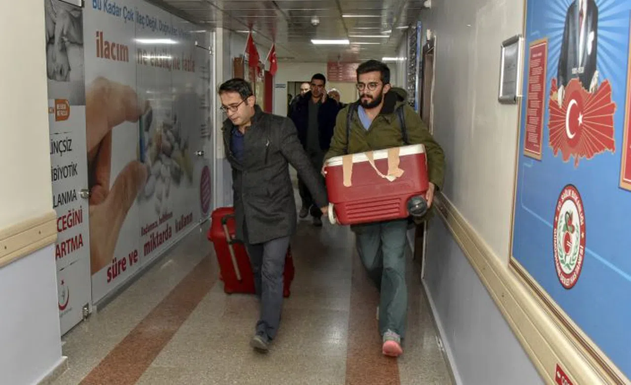 20 yaşındaki üniversite öğrencisi ölen annesinin organlarını bağışladı