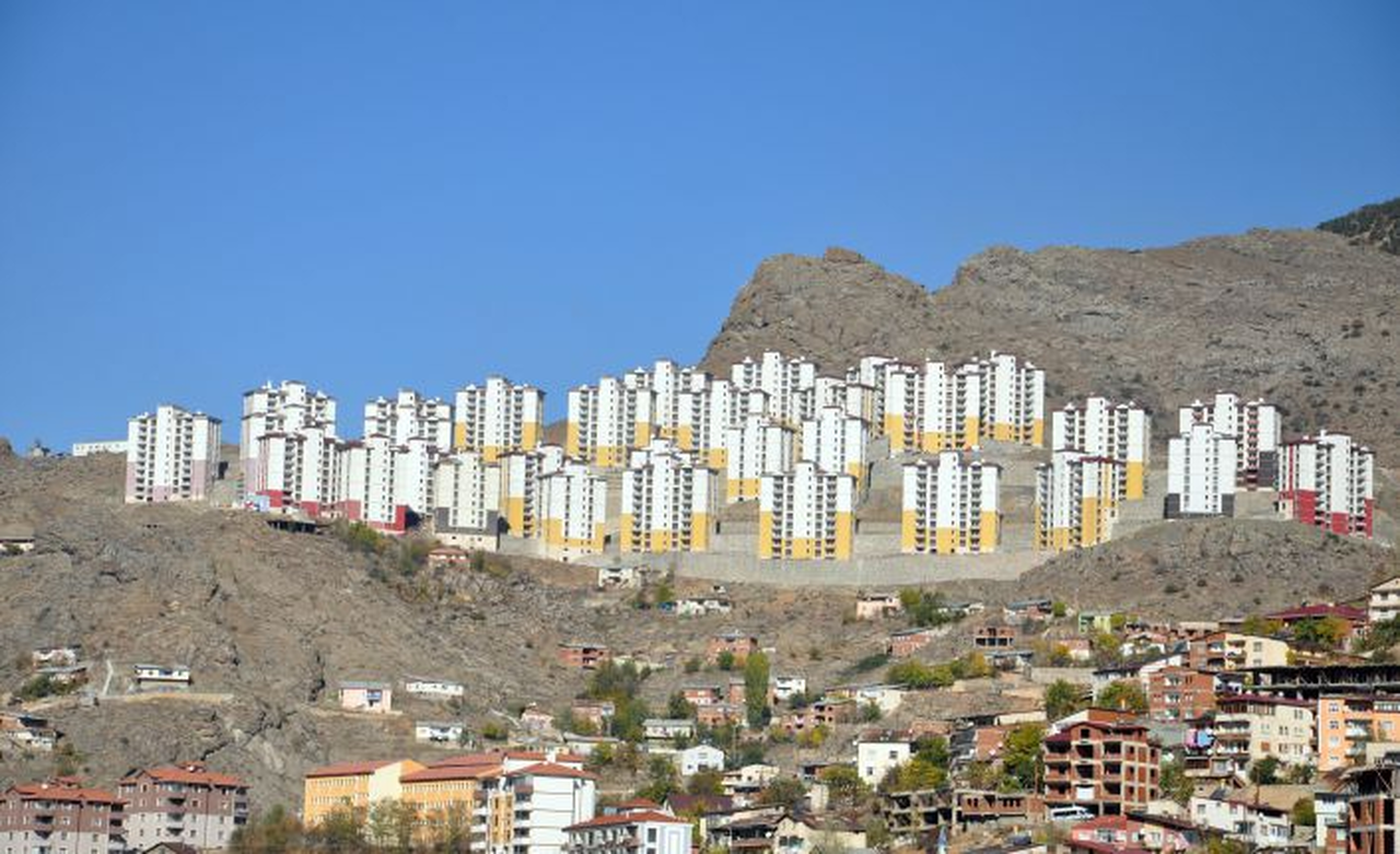 210 TOKİ konutu açık satışta