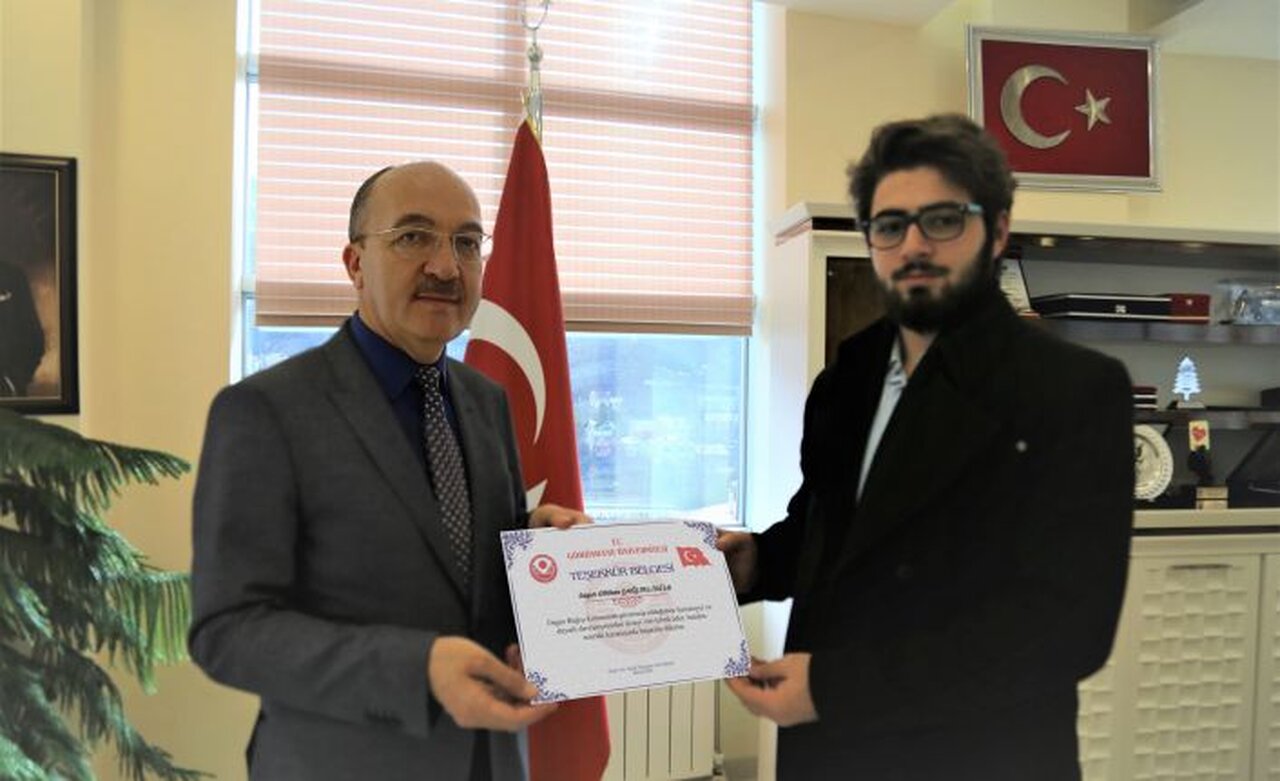 Duyarlı davranışına teşekkür belgesi verildi