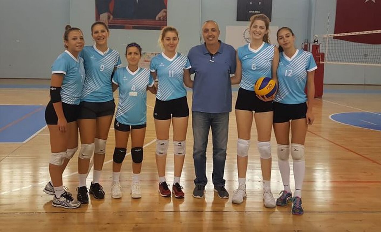 Gümüş Kızlar ilk devreyi tamamladı