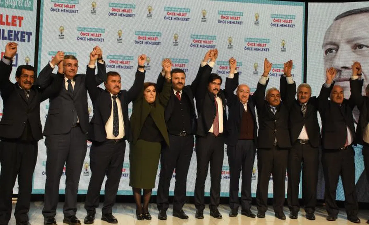 AK Parti Gümüşhane’de aday tanıtım toplantısı düzenledi