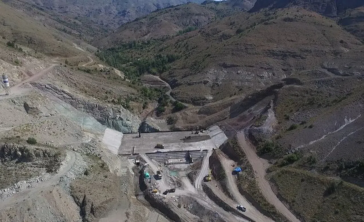 Bahçecik Barajında çalışmalar sürüyor