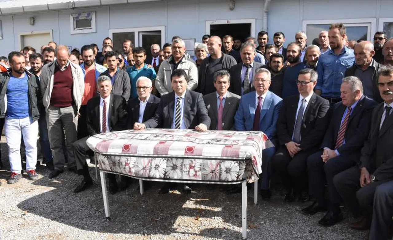 Uysal hem Suriye operasyonuna hem de maden işçilerine desteklerini açıkladı