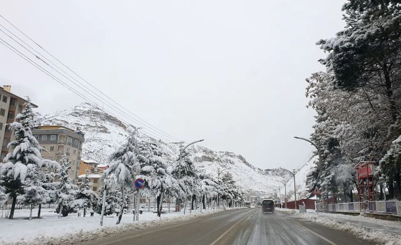 Hamile ve engellilere 1 günlük idari izin