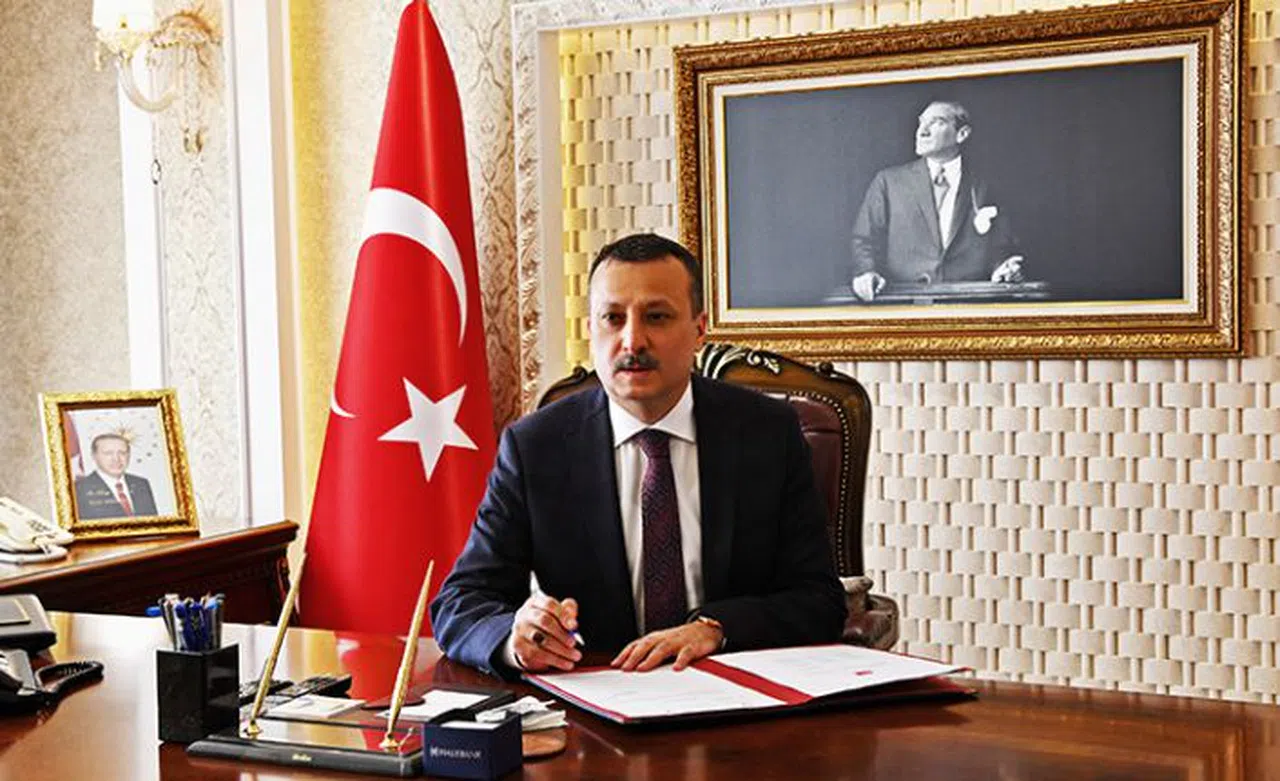 Gümüşhane’de 28 spor alanının ihalesi yapıldı