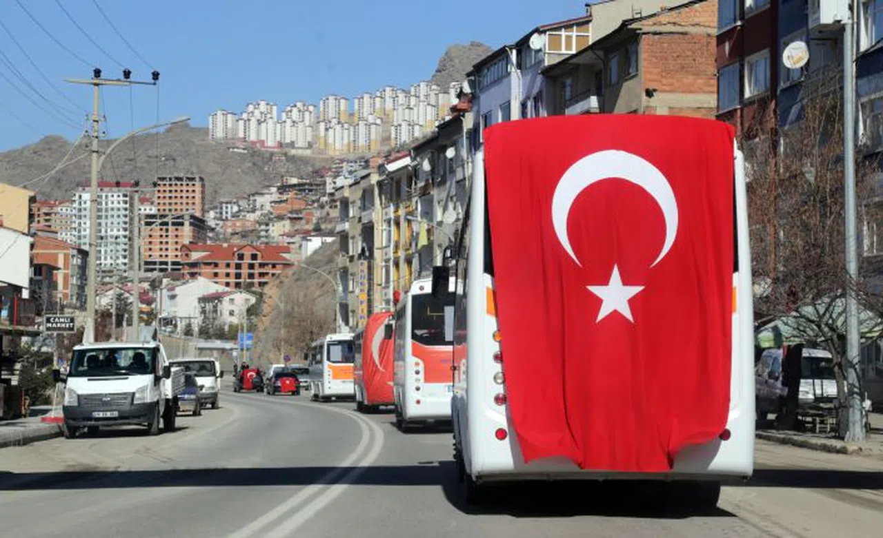 Gümüşhane’de dolmuşçular ‘Bahar Kalkanı’ operasyonuna destek çıktı