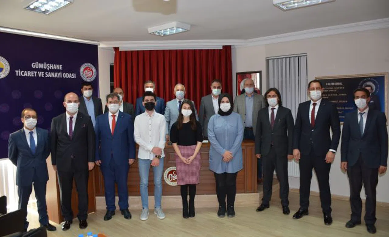 GTSO’dan YKS'de dereceye giren öğrencilere destek