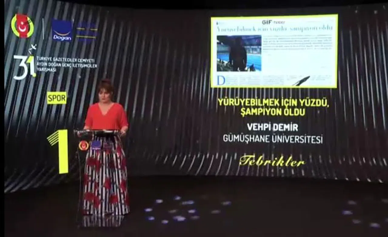 İletişim Fakültesinden 3 ödül birden