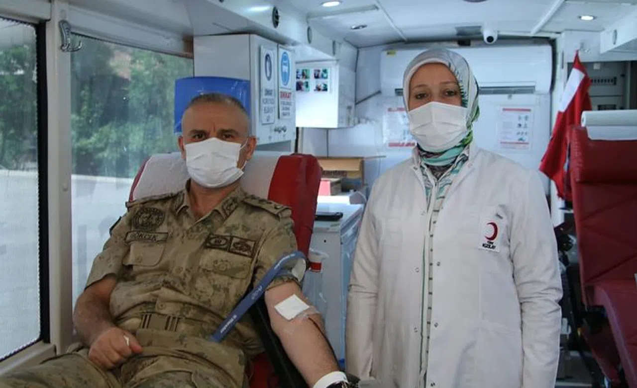 Vatan için can verenler kan verdi