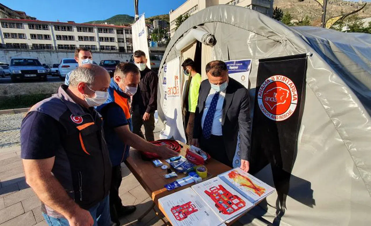 Vali Taşbilek afet farkındalık bilinci eğitimine dikkat çekti