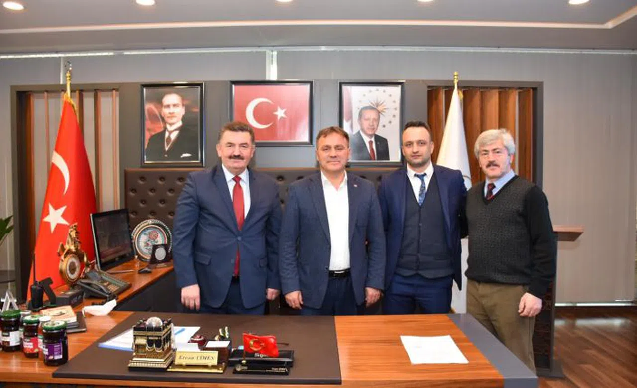 Başkan Çimen’den Belediye işçilerine rekor zam