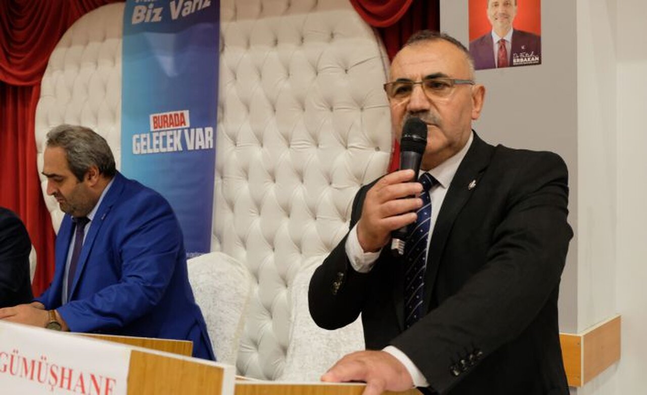 Yeniden Refah Partisi Nas ile devam dedi