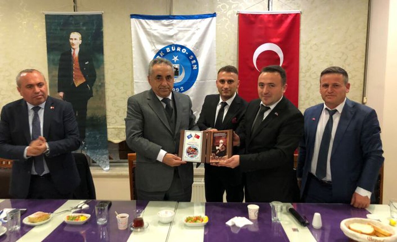 Türk Büro-Sen Genel Başkanı Türkeş Güney Gümüşhane’de