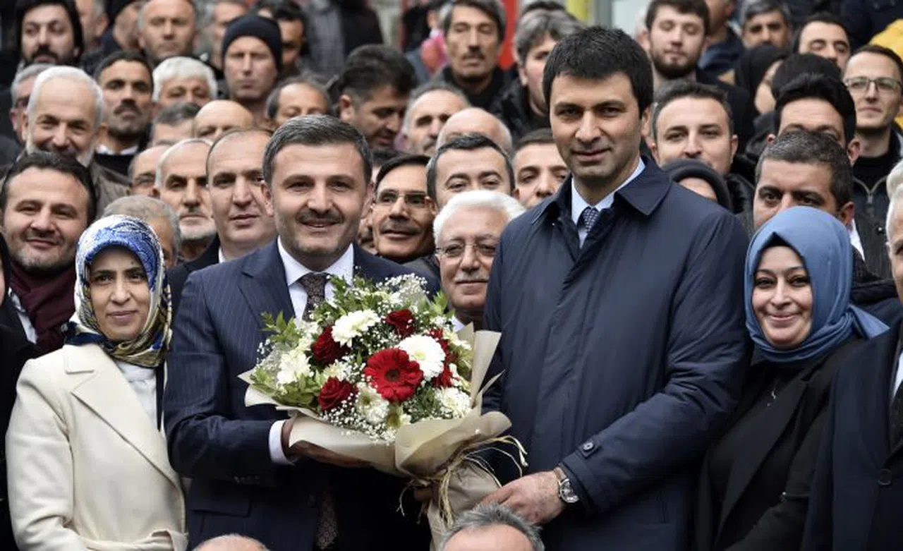 AK Parti İl Başkanı Av.Celalettin Köse aday adaylığı için istifa etti