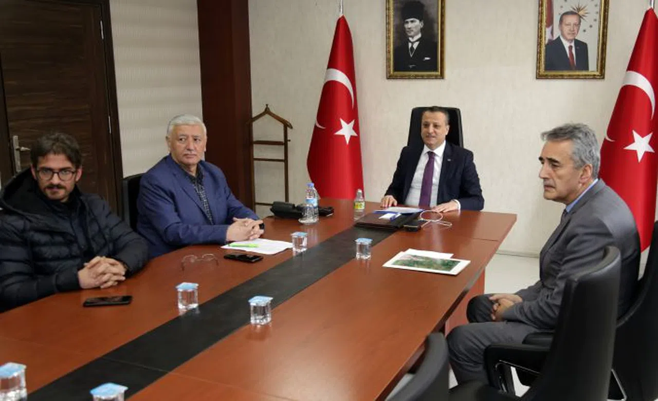 Vali Taşbilek yardımların devam etmesi çağrısı yaptı