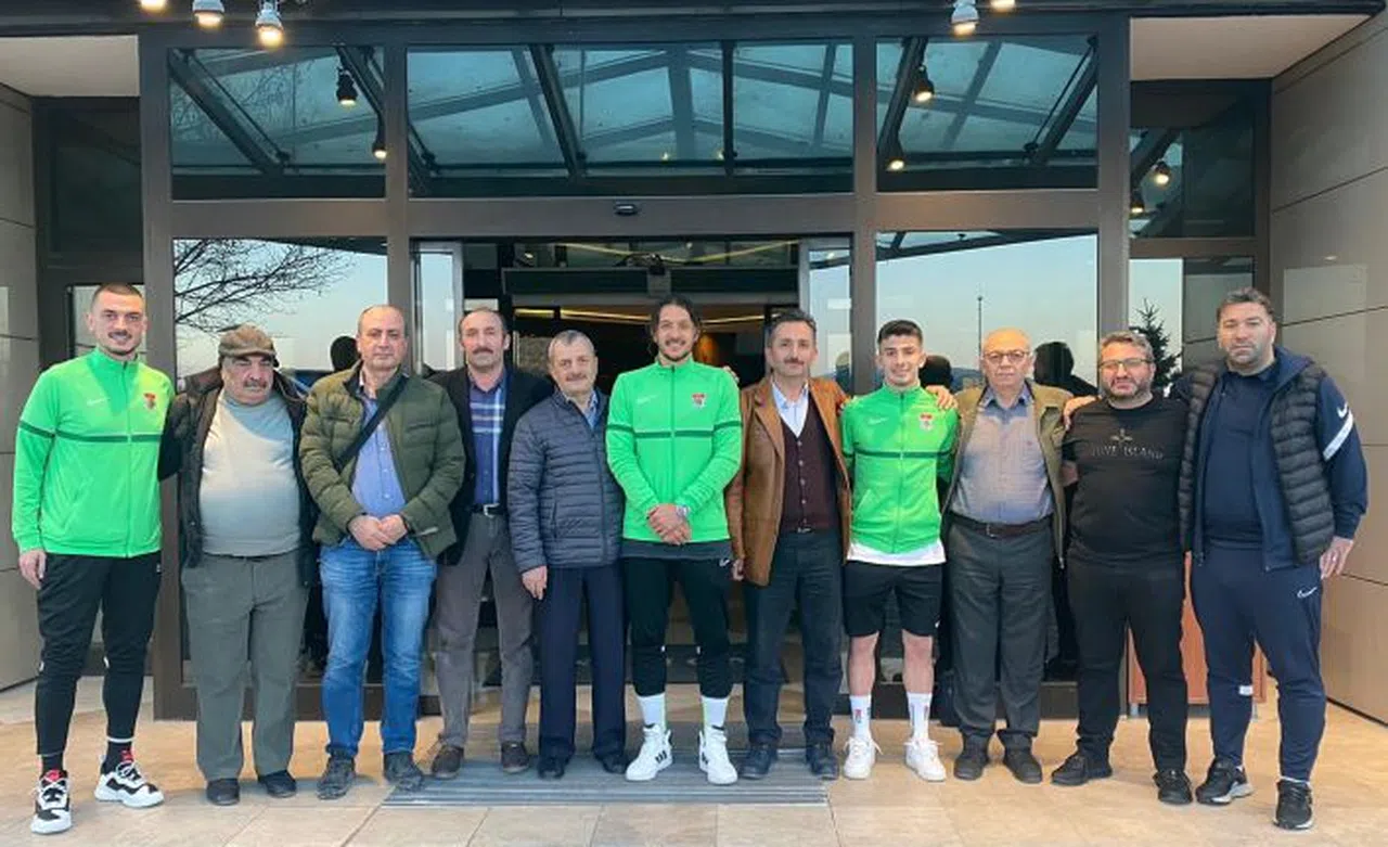 Eskişehirdeki Gümüşhaneliler 1954 Kelkit Belediyespor’u yalnız bırakmadı