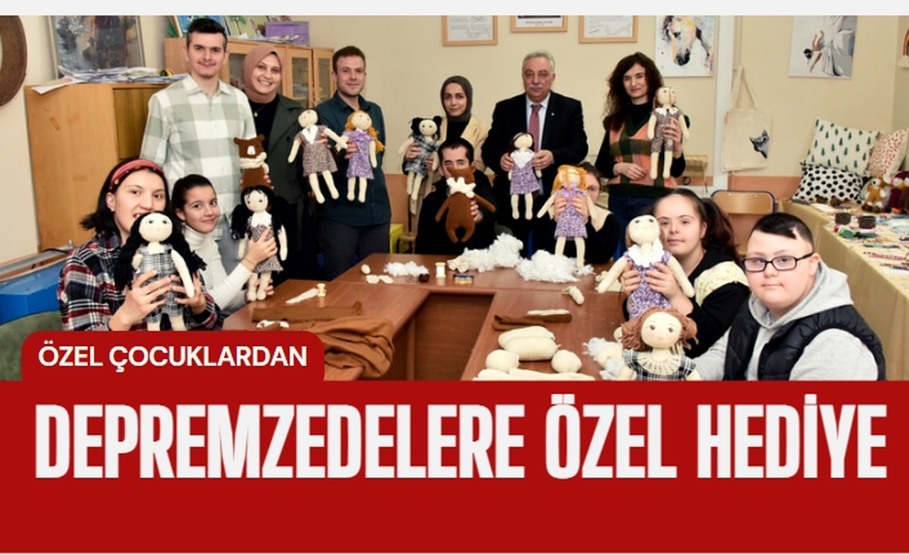 Özel çocuklar depremzede çocuklar için bez bebek yapıyor