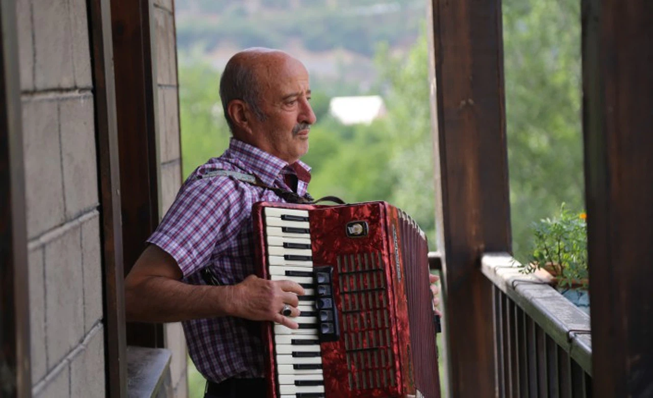 Osman AKTÜRK Hakk'ın rahmetine kavuşmuştur