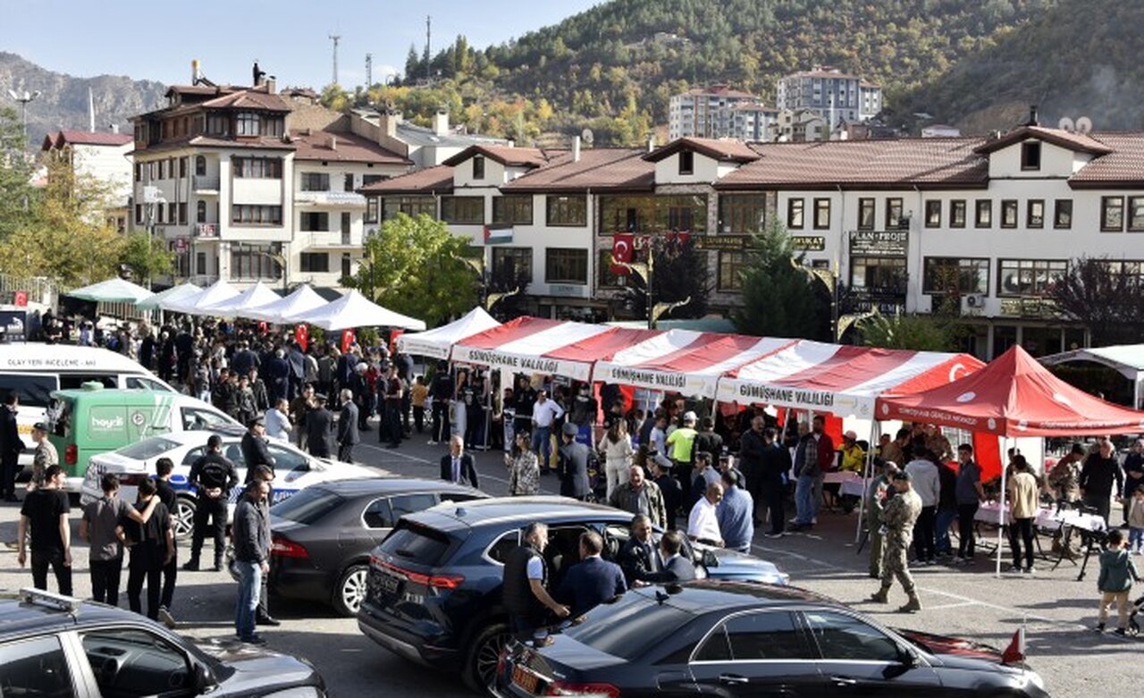 8 bin 500 kişi katıldı