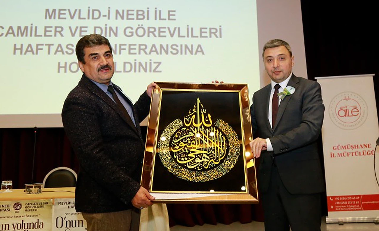 “En güzel model, en güzel örnek O”