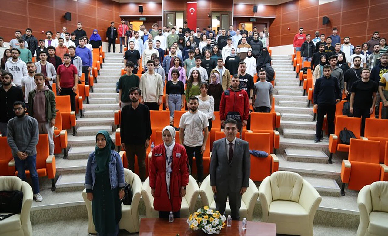 GÜ’de Özdemir Bayraktar Milli Teknoloji Burs Programı tanıtıldı