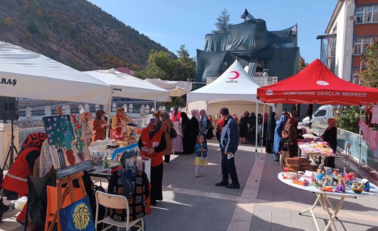 Kızılay’dan “Filistin’e Nefes Ol” Kermesi